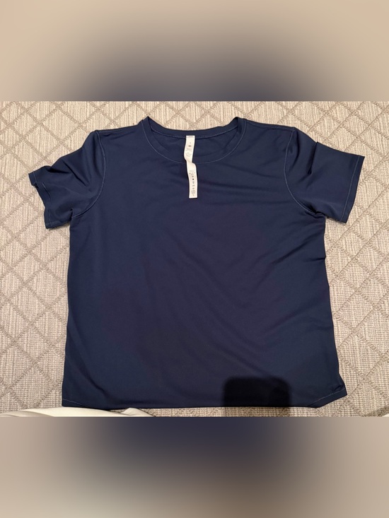 Tops - Navy Blue Lululemon Swiftly Tech Shorts Sleeve Shirt
